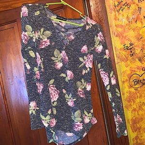 Grey V neck long sleeve with pink roses